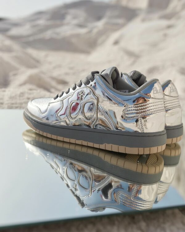 BUTNOT Sneakers " SPIN900 SPACE " color plata
