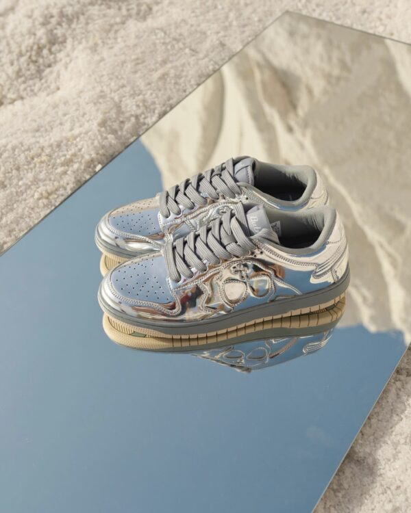 BUTNOT Sneakers " SPIN900 SPACE " color plata