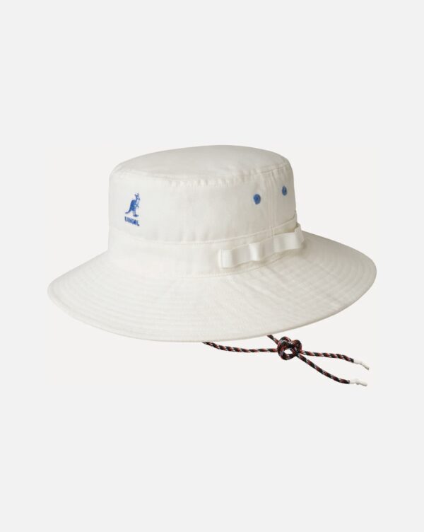 KANGOLGorro"UTILITY CORDS JUNGLE HAT"color blanco