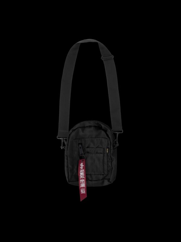ALPHA INDUSTRIESBolso"Crew Carry Bag"color negro