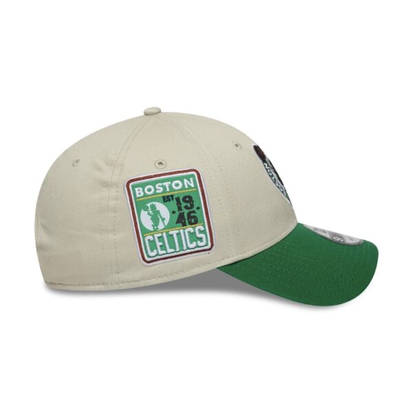 NEW ERAGorra"CONTRAST PATCH 9FORTY BOSCEL STNKGR"color verde