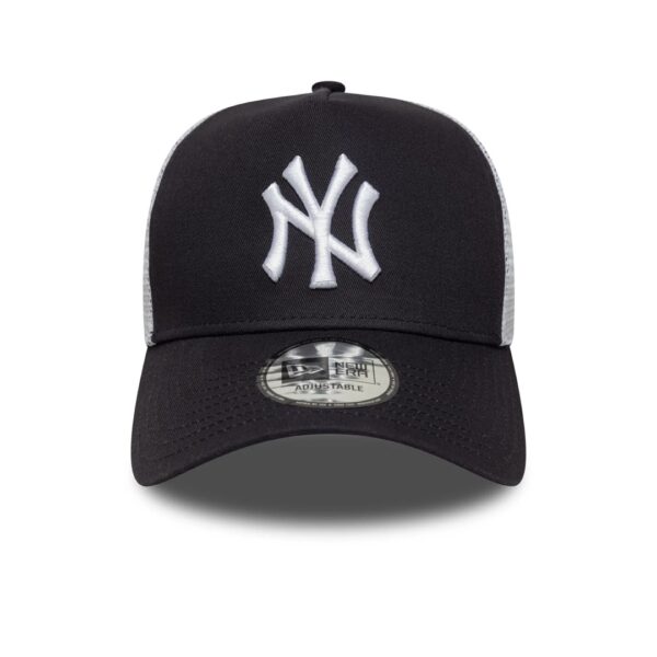 NEW ERAGorra"MULTI PATCH TRUCKER NEYYAN NVY"color marino